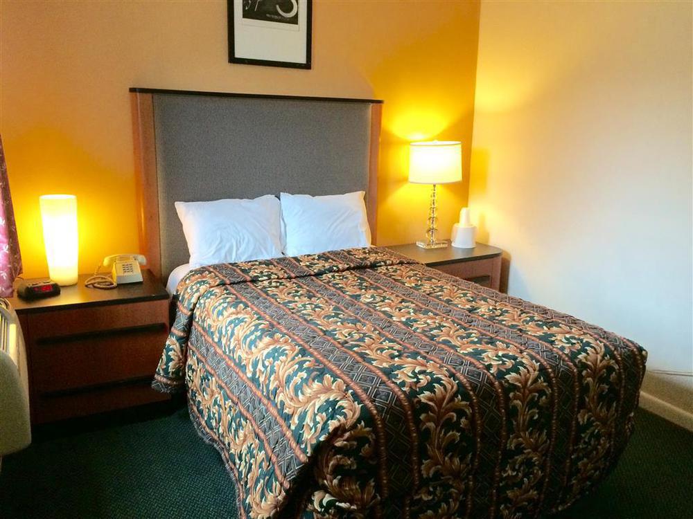 Americas Best Value Inn Media Philadelphia Quarto foto
